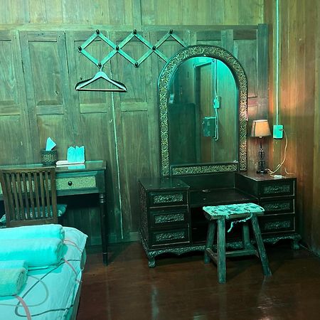 Tata Guesthouse Chiang Mai Luaran gambar